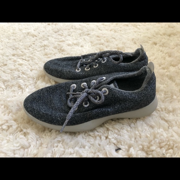 Women’s Grey Wool Runners (size 9) - Picture 2 of 4